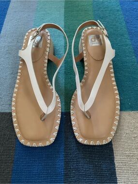 Dolce Vita off white nevi sandals